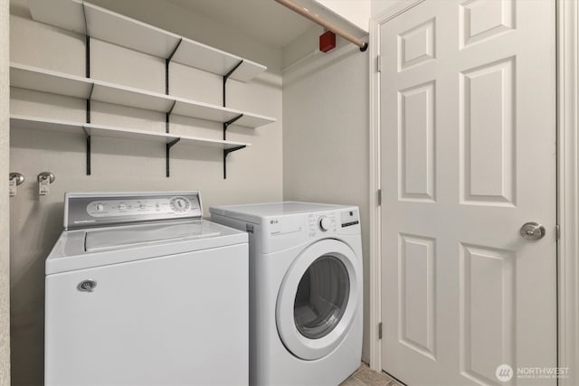 9484 Redmond-Woodinville Rd NE Unit C-205, Redmond, WA 98052 - laundry room with separate washer and dryer