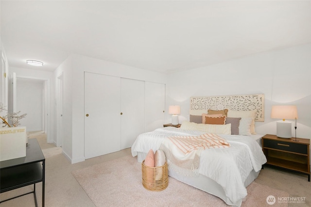 20039 99th Ct NE, Bothell, WA 98011 - carpeted bedroom featuring a closet