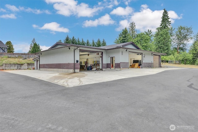 16121 Cedar Grove Rd SE, Issaquah, WA 98027 - view of front of home