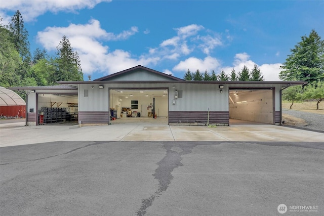 16121 Cedar Grove Rd SE, Issaquah, WA 98027 - view of front of house with driveway and an attached garage