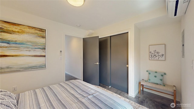 4250 Linden Ave N, Seattle, WA 98103 - bedroom with a closet and baseboards