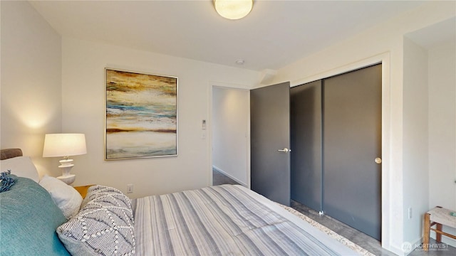 4250 Linden Ave N, Seattle, WA 98103 - bedroom featuring a closet