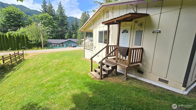 362 Lakeside Dr, Sedro Woolley, WA 98284 - view of yard with a mountain view