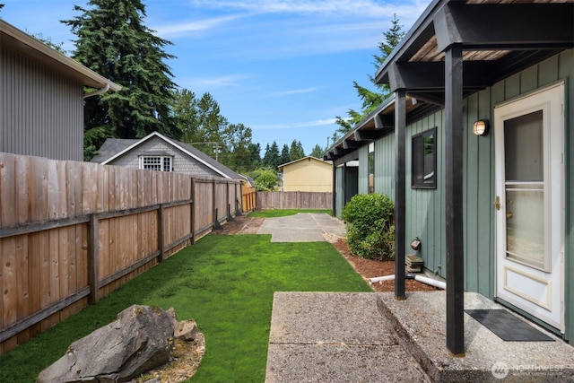 6602 35th St W, University Place, WA 98466 - fenced backyard with a patio area