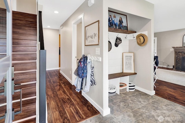 8419 Double Ditch Rd, Lynden, WA 98264 - hallway featuring baseboards and recessed lighting