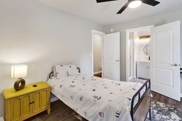 8419 Double Ditch Rd, Lynden, WA 98264 - bedroom featuring dark wood-style floors, ensuite bathroom, and ceiling fan