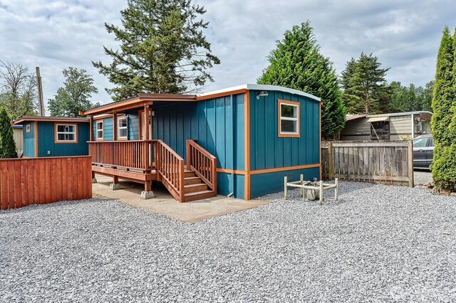 1942 Trigg Rd Unit 38, Ferndale, WA 98248 - view of front of home featuring board and batten siding