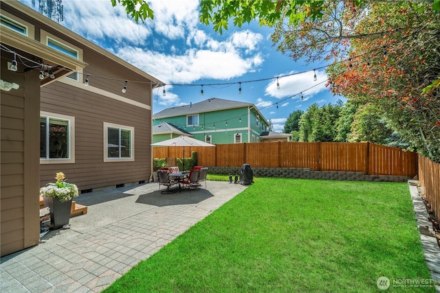 21230 SE 258th Pl, Maple Valley, WA 98038 - fenced backyard featuring a patio area