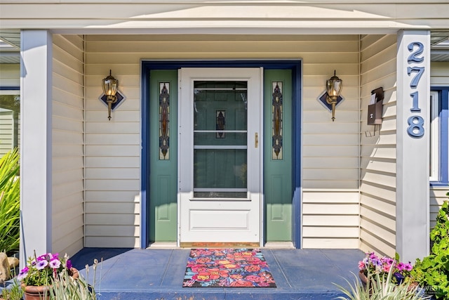 2718 N Alder St, Tacoma, WA 98407 - doorway to property featuring covered porch