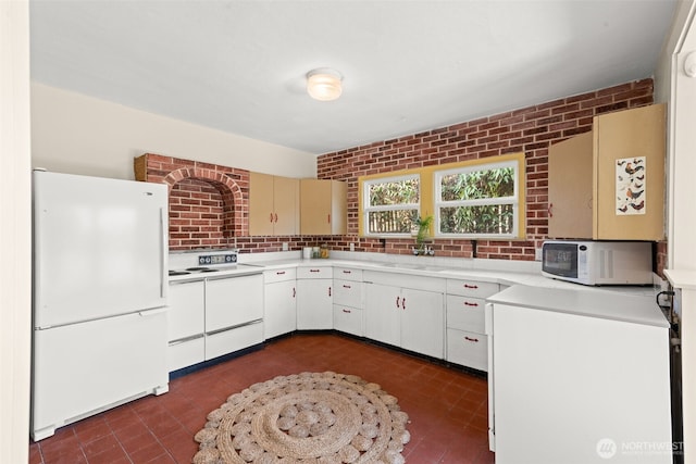 2718 N Alder St, Tacoma, WA 98407 - kitchen with white appliances and light countertops