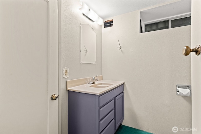 2718 N Alder St, Tacoma, WA 98407 - bathroom featuring vanity