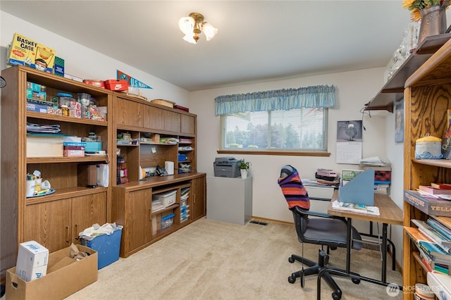 1023 E Maple St, Kent, WA 98030 - office space with carpet floors