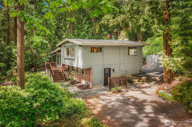 14460 NE 16th Pl, Bellevue, WA 98007 - view of front facade with stairway
