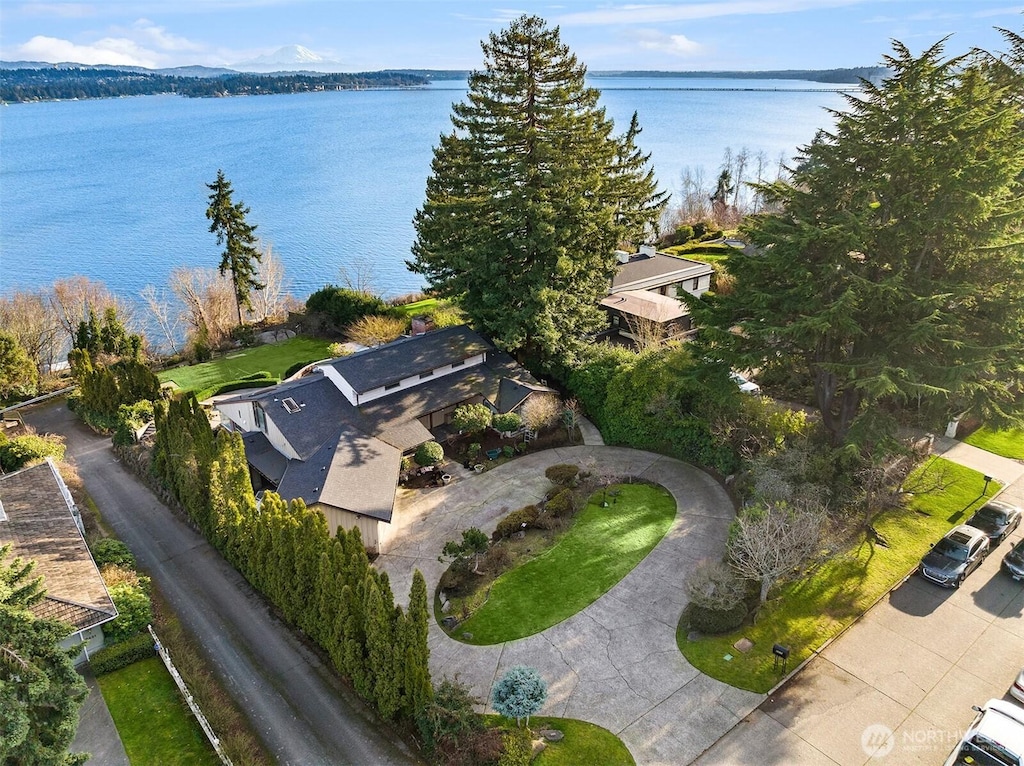6405 NE Windermere Rd, Seattle, WA 98105 - aerial view of property's location featuring a large body of water