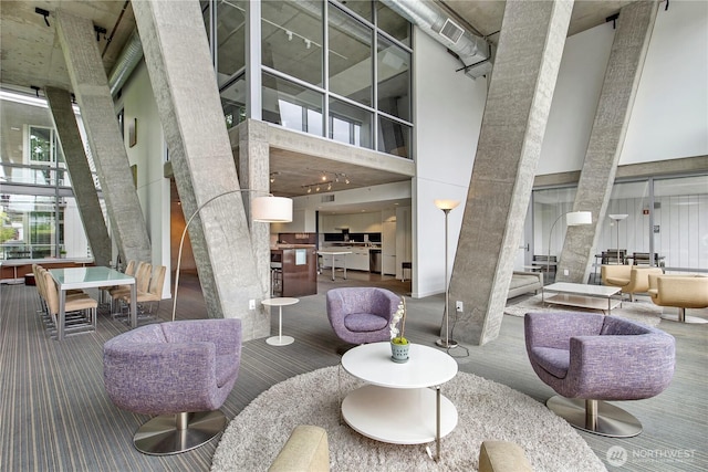500 Mercer St Unit R325, Seattle, WA 98109 - community lobby featuring a towering ceiling