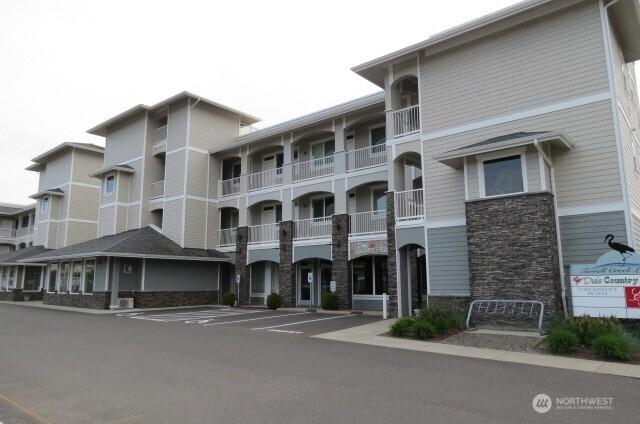4823 Alderson Rd Unit 207, Blaine, WA 98230 - view of building exterior