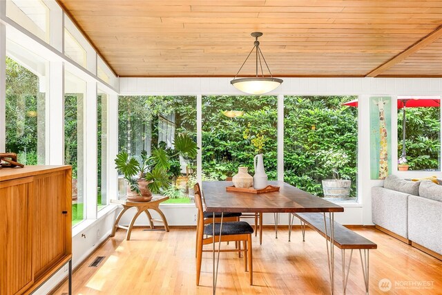 8975 Ferncliff Ave NE, Bainbridge Island, WA 98110 - photo 12