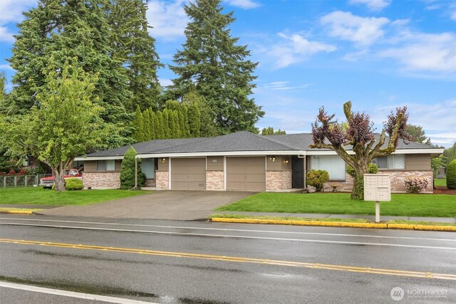 501 21st St SE, Auburn, WA 98002 - ranch-style house featuring a garage, driveway, and brick siding