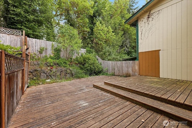 7634 Shilohwood Pl NW, Bremerton, WA 98311 - deck with a fenced backyard