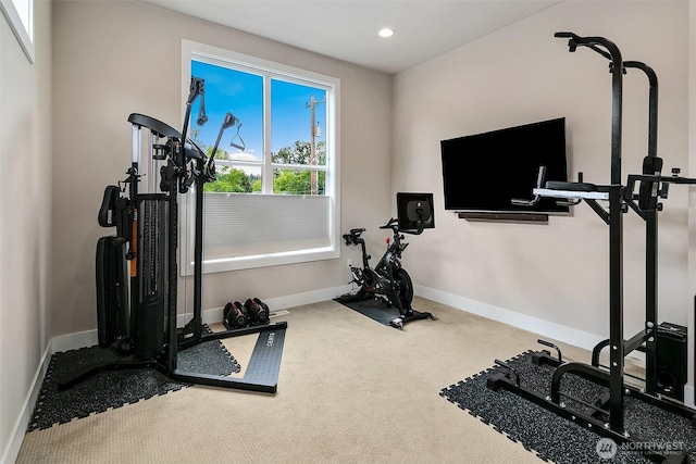 10702 39th Ave NE, Seattle, WA 98125 - exercise area featuring carpet flooring and recessed lighting