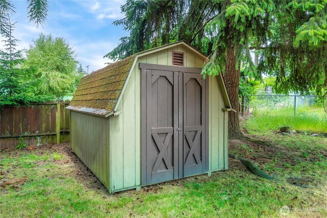 3824 S 176th St, Seatac, WA 98188 - view of shed with a fenced backyard