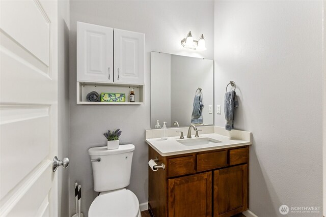 815 6th Ave SW, Olympia, WA 98512 - bathroom with vanity and toilet