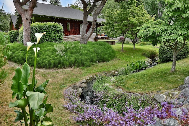 121 4th St, Langley, WA 98260 - view of yard