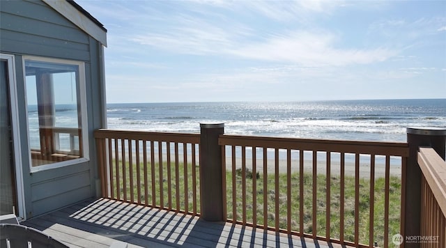1407 Ocean Shores Blvd SW Unit 3N-H, Ocean Shores, WA 98569 - wooden deck with view of water and beach