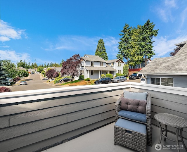 10113 SE 220th Pl, Kent, WA 98031 - balcony with a residential view