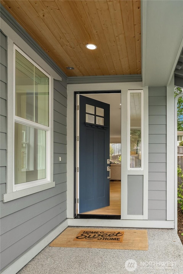 3052 SE 13th Pl, North Bend, WA 98045 - doorway to property with a porch
