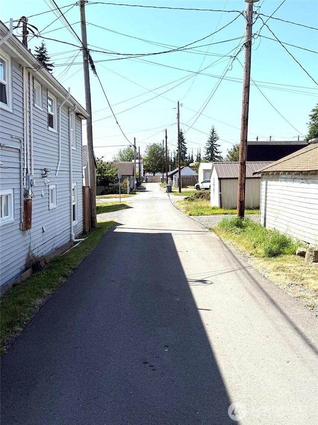 2521 Walnut St, Everett, WA 98201 - view of asphalt road
