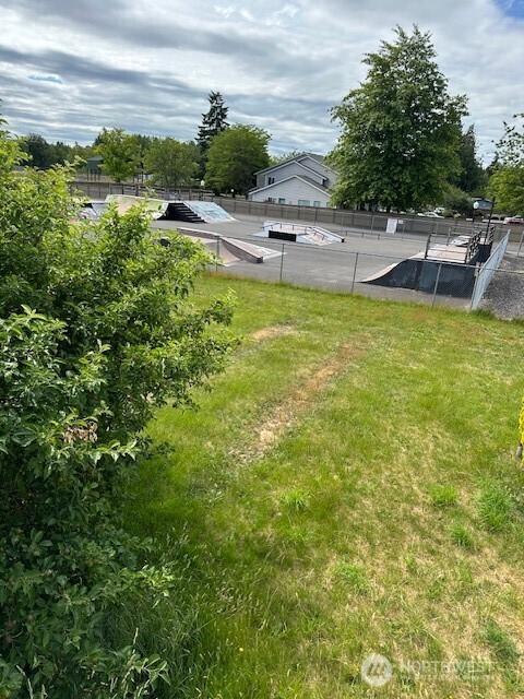 129 W Washington St, Napavine, WA 98565 - view of yard