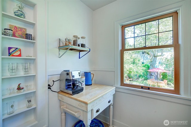 752 N 84th, Seattle, WA 98103 - view of office area