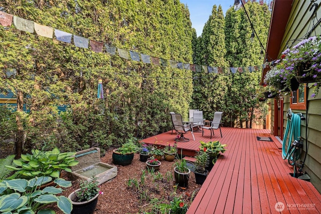 7139 Wright Ave SW, Seattle, WA 98136 - deck with outdoor dining area