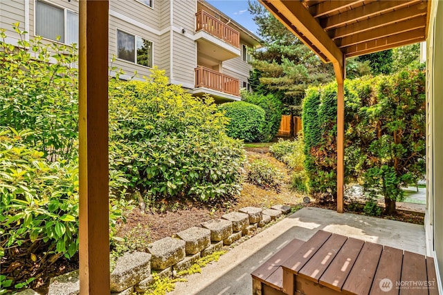 8221 53rd Ave W Unit 15C, Mukilteo, WA 98275 - view of patio