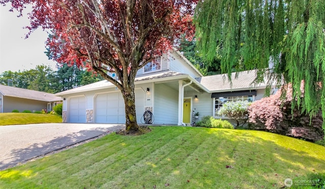 35459 25th Pl S, Federal Way, WA 98003 - view of front of home with concrete driveway, a front lawn, and an attached garage