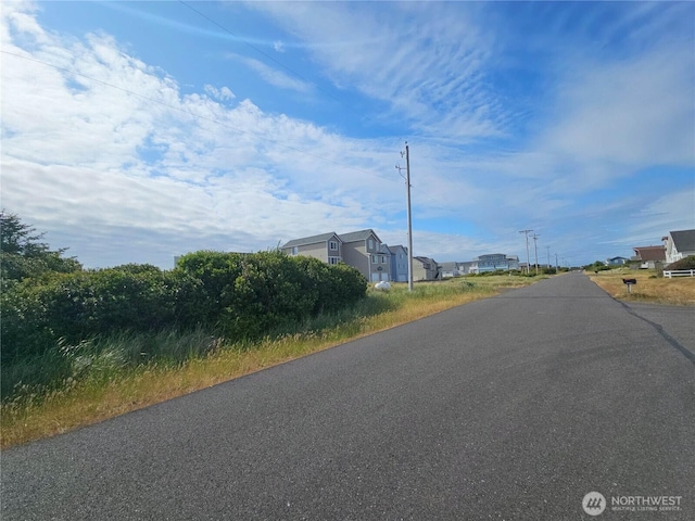 1017 S Sand Dune Ave SW, Ocean Shores, WA 98569