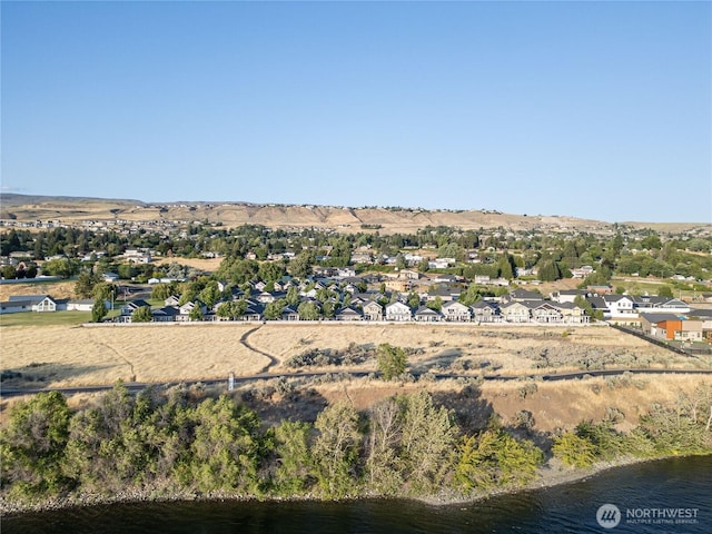 2452 NW Columbia Ave Unit 34, East Wenatchee, WA 98802 - view of property location featuring nearby suburban area and a large body of water