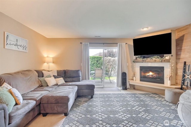 1450 Mountain View Dr, Enumclaw, WA 98022 - living area with a glass covered fireplace