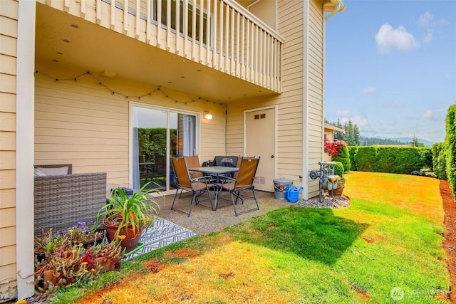 1450 Mountain View Dr, Enumclaw, WA 98022 - view of patio / terrace