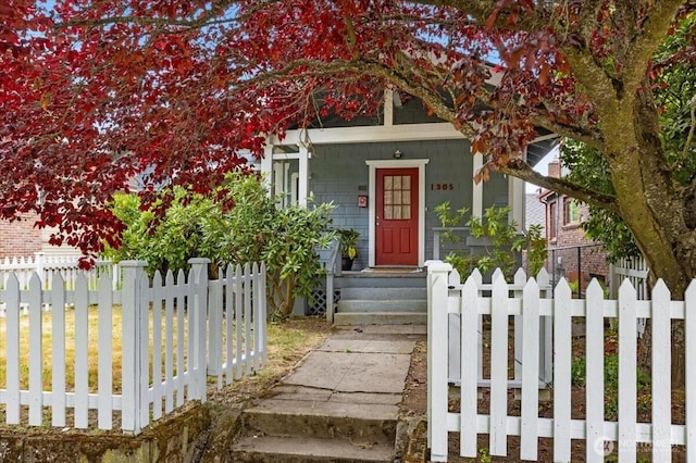 1305 N 6th St, Tacoma, WA 98403 - property entrance with a porch