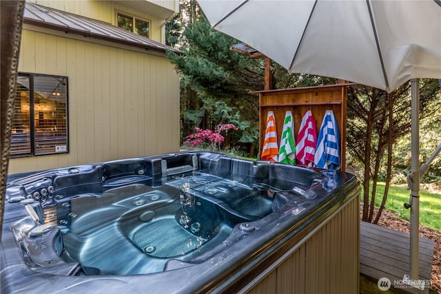 251 Saddle Dr, Port Townsend, WA 98368 - exterior view of a jacuzzi