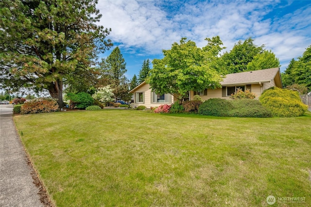 1021 Garden Dr, Lynden, WA 98264 - view of grassy yard