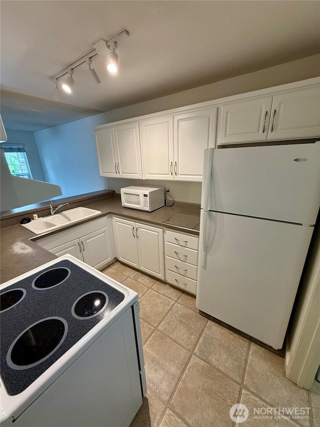 11815 93rd Ln NE Unit 203, Kirkland, WA 98034 - photo 4