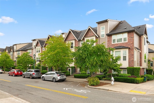 1087 10th Ave NE, Issaquah, WA 98029 - view of building exterior featuring a residential view