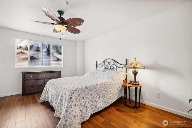 418 17th St SE Unit 9D, Auburn, WA 98002 - bedroom featuring hardwood / wood-style floors and a ceiling fan