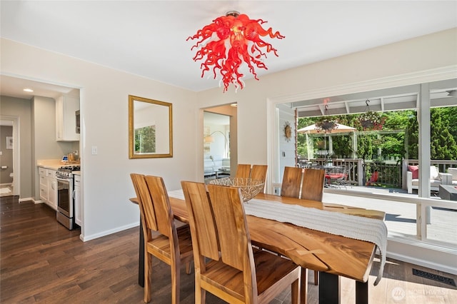 3089 W Lake Sammamish Pkwy NE, Redmond, WA 98052 - dining space featuring baseboards and dark wood finished floors