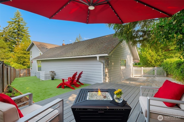 3089 W Lake Sammamish Pkwy NE, Redmond, WA 98052 - wooden deck with a fire pit and a fenced backyard