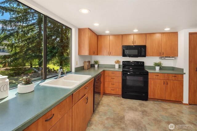 13919 SE 3rd Pl, Bellevue, WA 98005 - kitchen featuring black appliances and recessed lighting