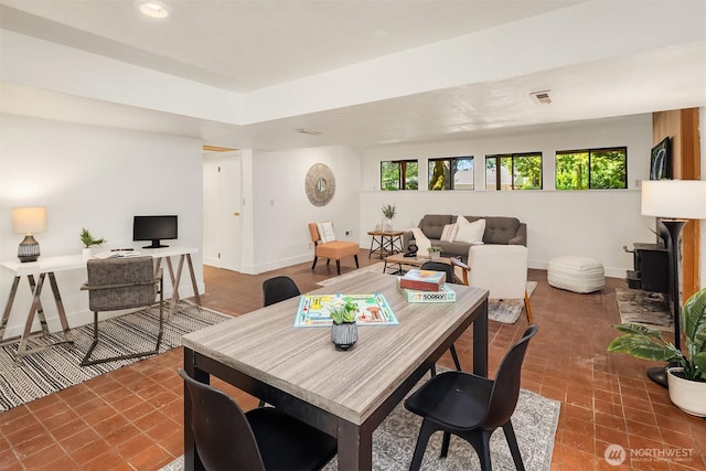 13919 SE 3rd Pl, Bellevue, WA 98005 - dining area featuring baseboards and recessed lighting